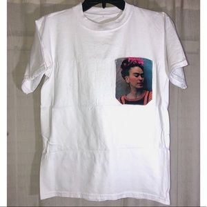 Frida Kahlo tee
